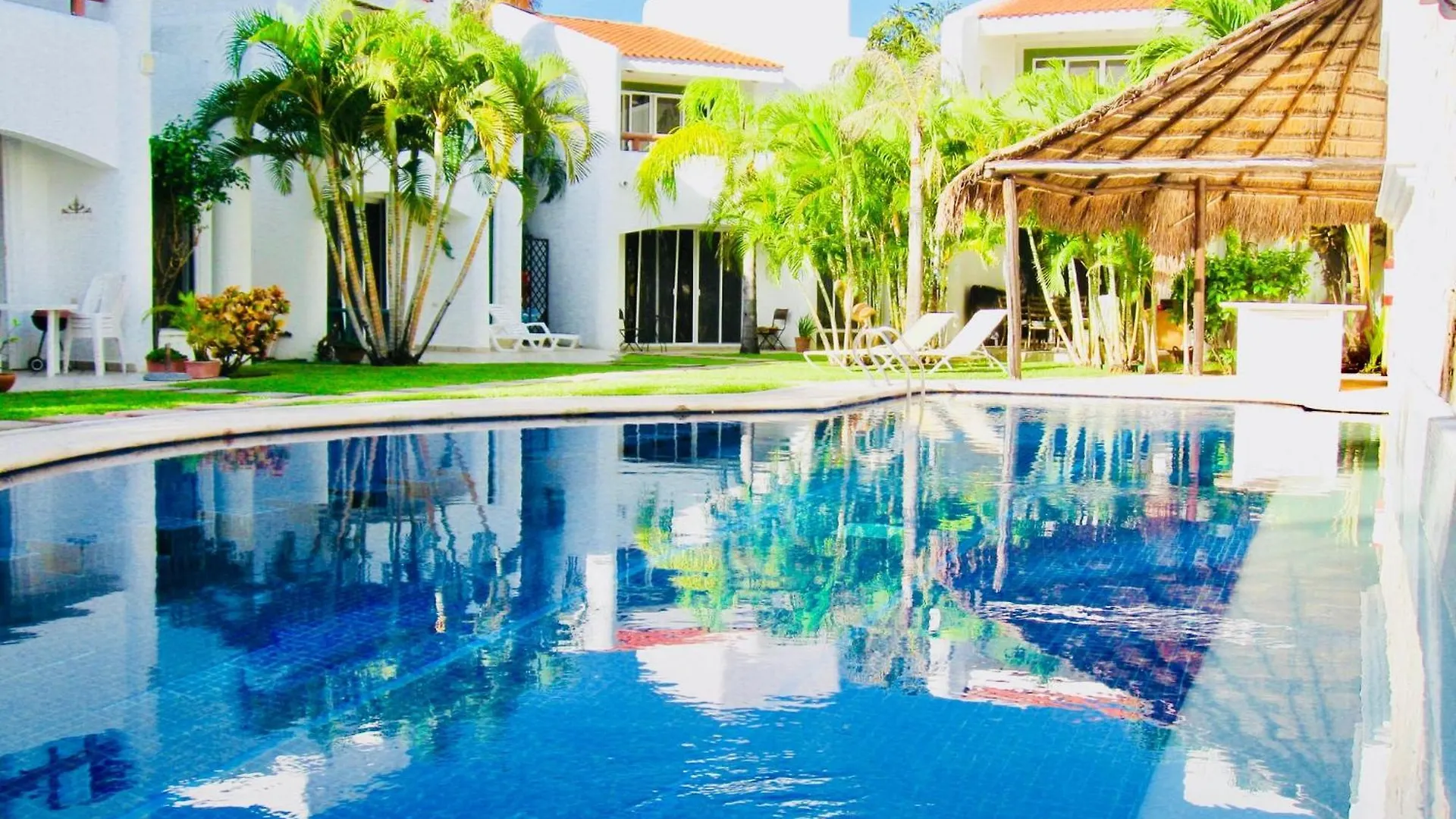 Guest house Deluxe Family Room E8 Dolce Vita Caribe B&B Playa del Carmen
